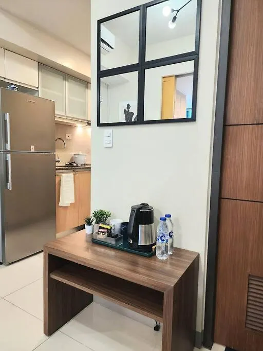 Cozy Comfy 1Br W/ Mall Access Netflix Fast Wi-Fi Manila 0*,  Filipinas